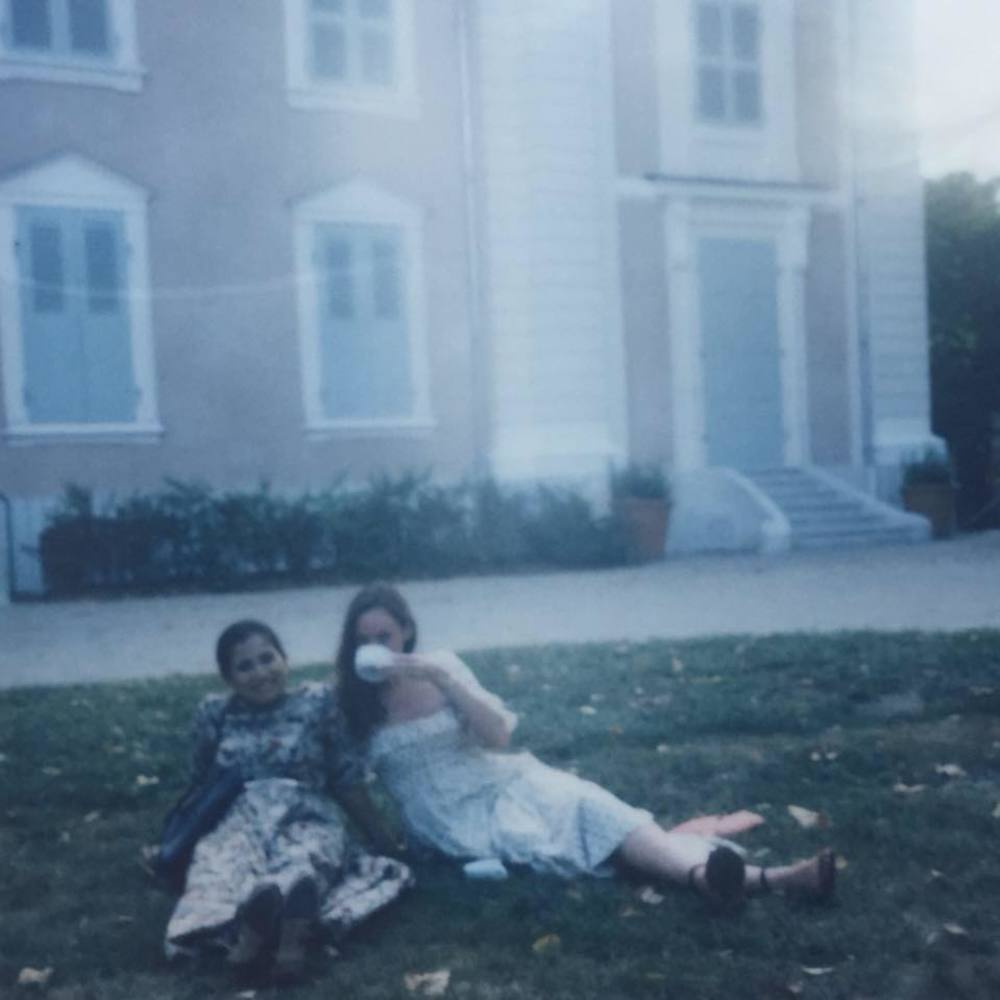 Meet your Posher, Alexi